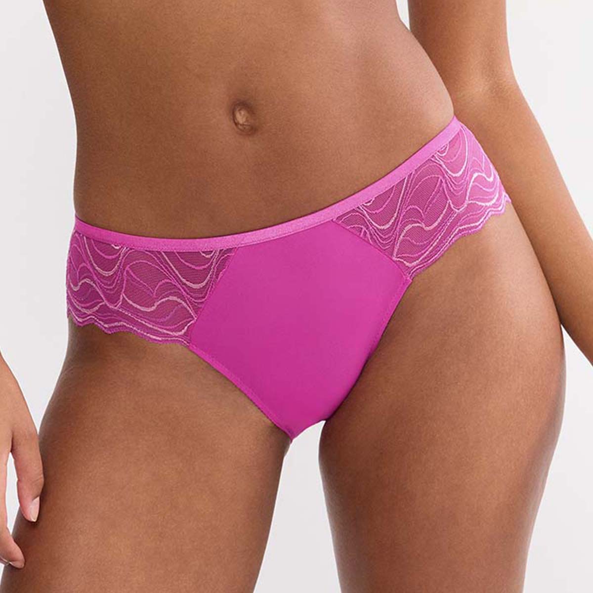 Triumph Palina Waves Of Glow hipster trusse, pink - 10226434 - 1590 - Plum Fusion