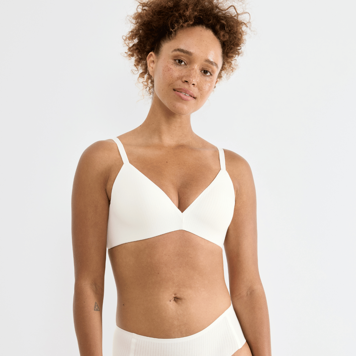 Sloggi Zero Feel Pure push-up BH, hvid - 10226693 - 00GZ - Silk White
