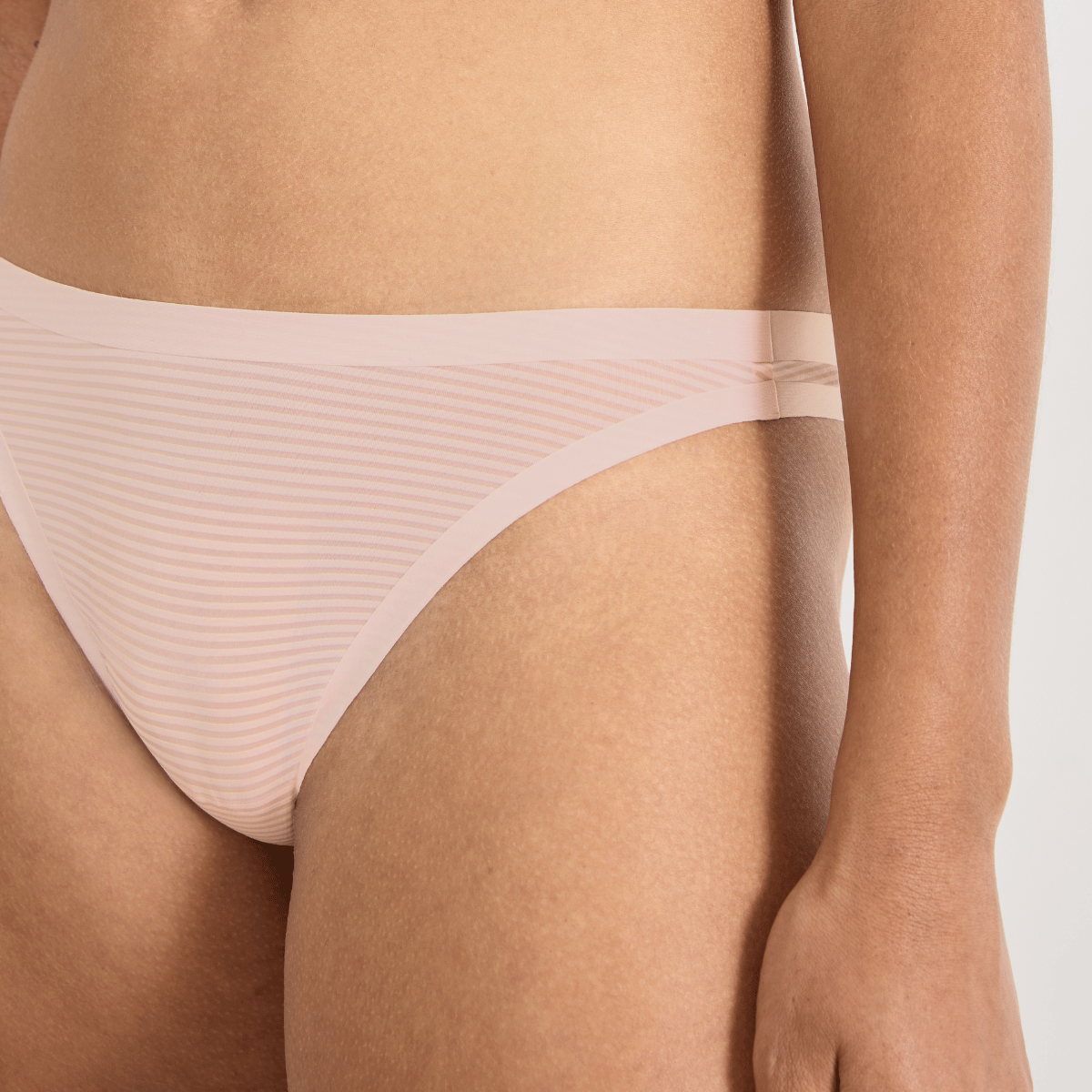 Sloggi Zero Feel Air g-streng, lyserød - 10226731 - 00AM - Cherry pink
