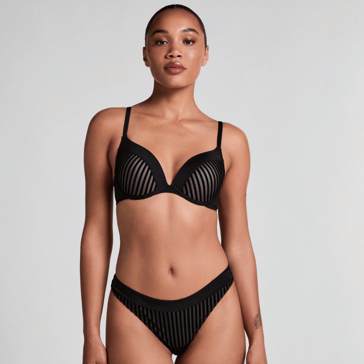 Hunkemöller Pia push-up BH, sort - 112477 - BLACK - Black