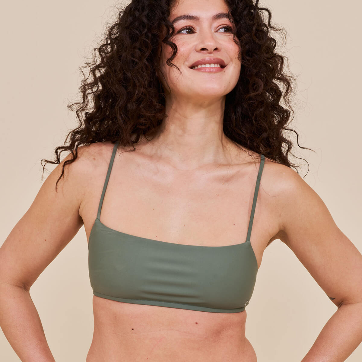 Copenhagen Cartel Sanur bikini top uden bøjle, grøn - 12124 - Army - Army
