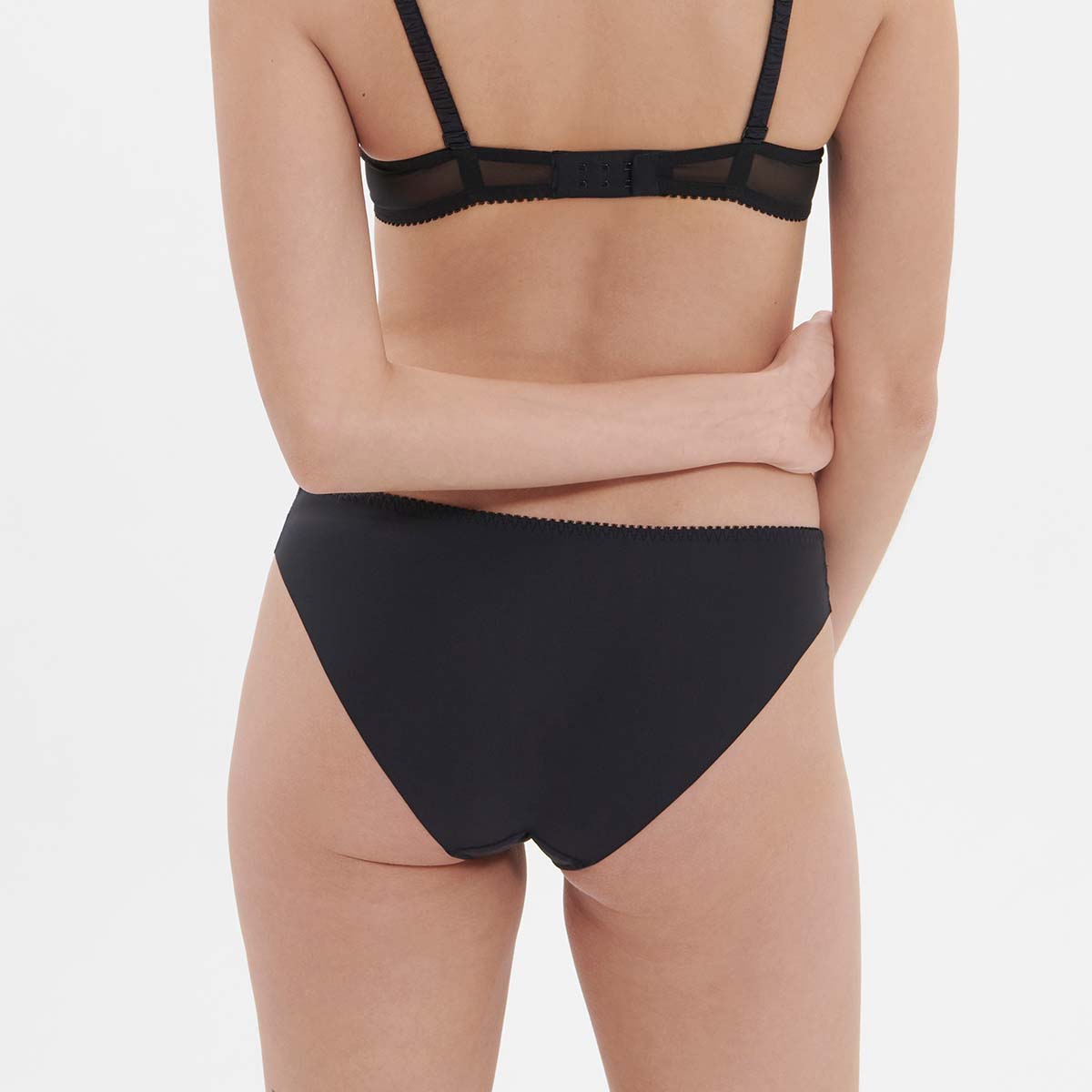 Simone Pérèle Intrigue tai trusse, sort - 1E2720 - 015 - Black