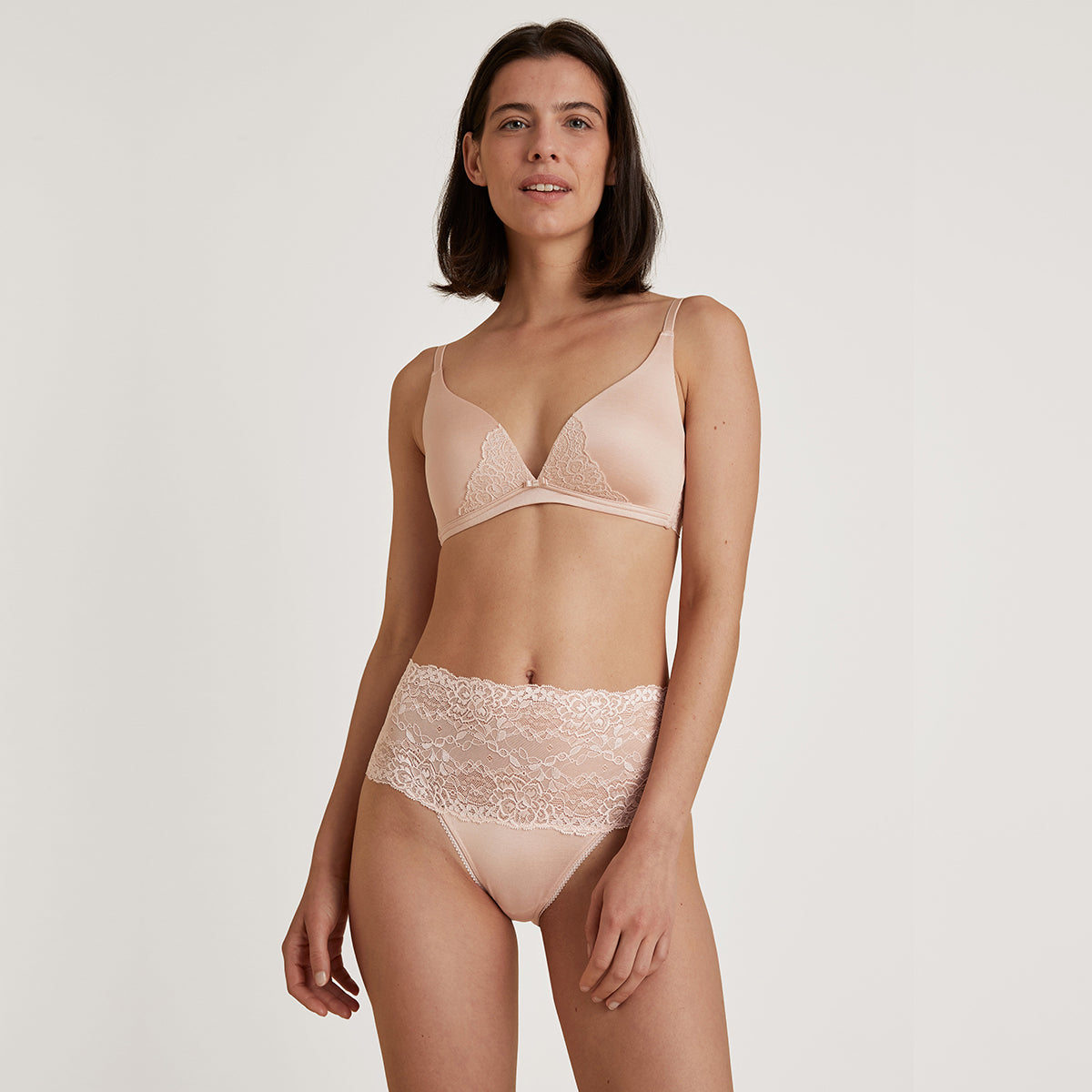 Calida Sensual Secrets maxi trusse, lyserød - 21431 - 171 - Lace Parfait Pink