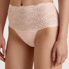 Calida Sensual Secrets maxi trusse, lyserød - 21431 - 171 - Lace Parfait Pink