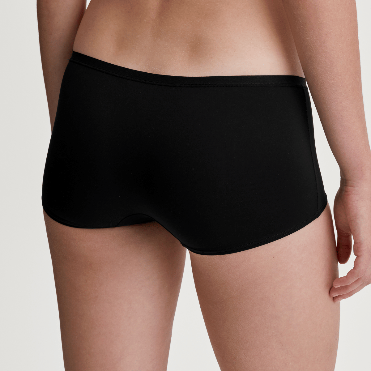 Calida Sleek Skin hipster trusse, sort - 24137 - 992 - Black