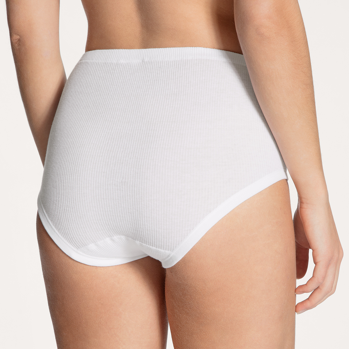 Calida Iconics midi trusse, hvid - 22264 - 001 - White