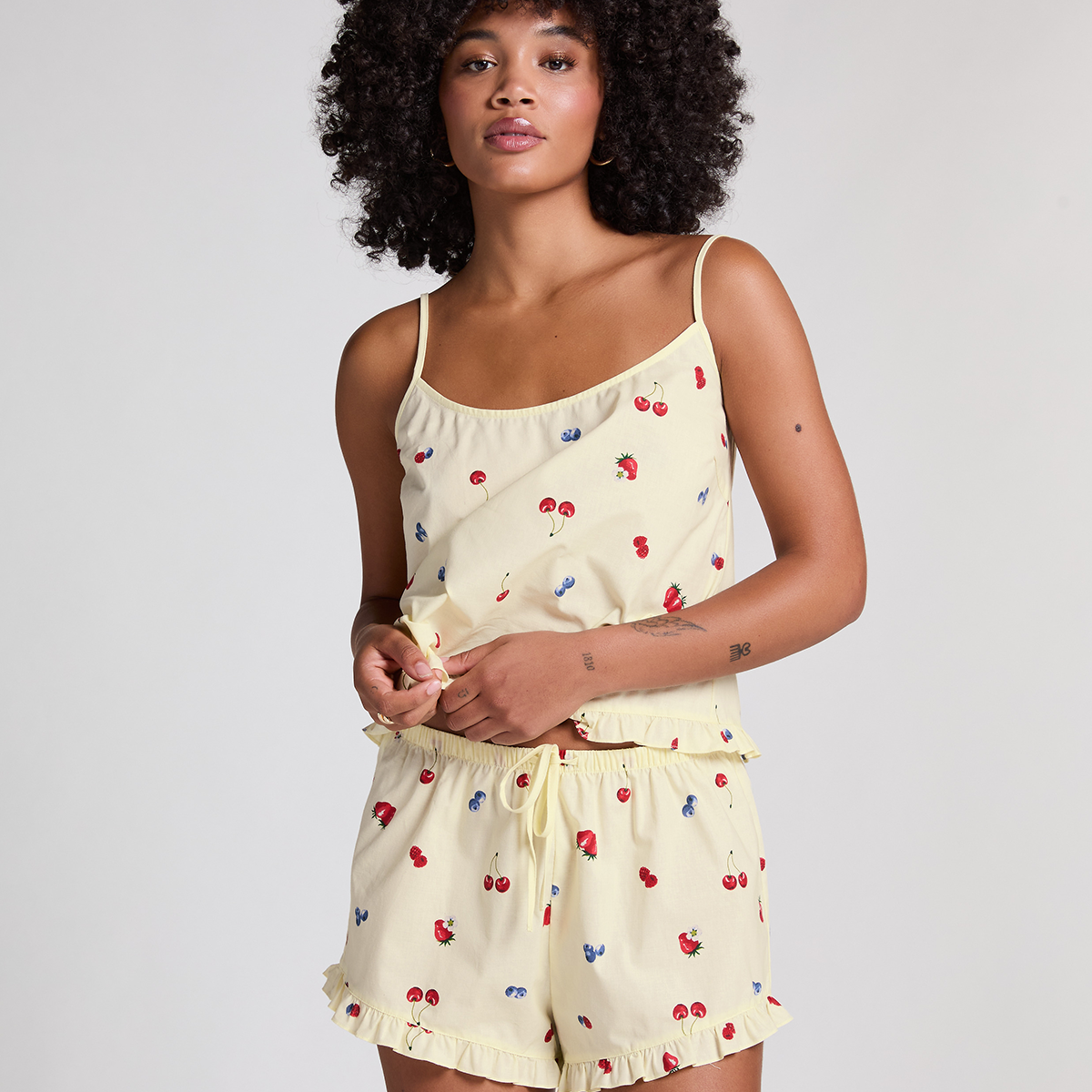 Hunkemöller Short Woven Ruffle shorts, gul - 302073 - HKM Yellow - HKM Yellow