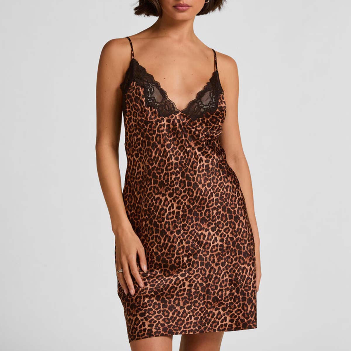 Hunkemöller Gabrielle natkjole, leopard - 305247 - BLACK - Black
