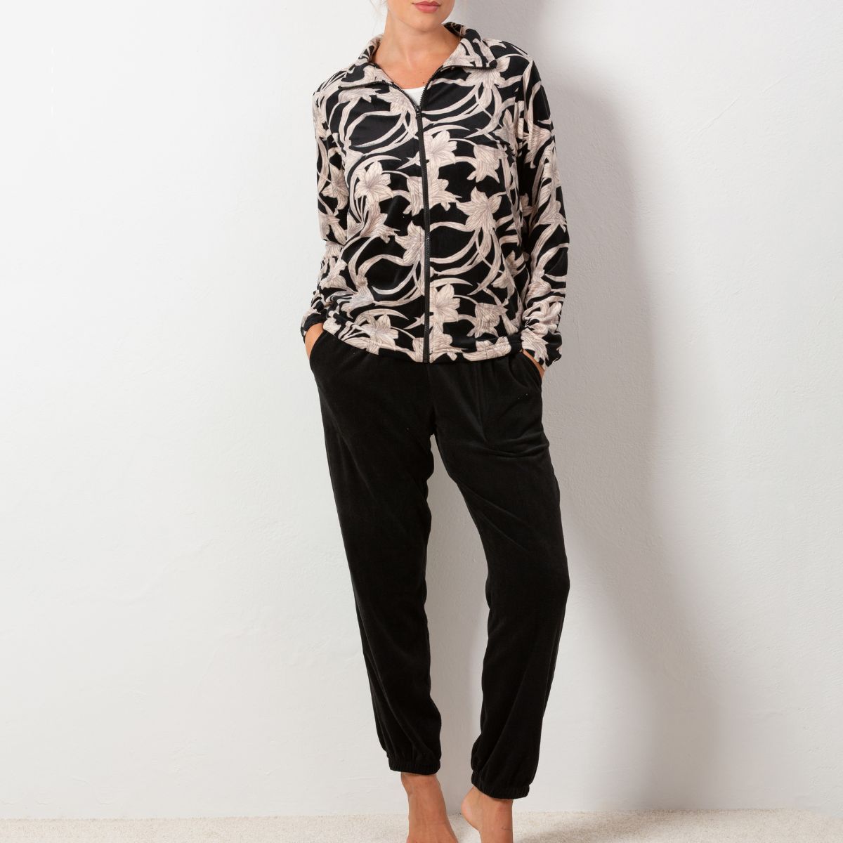 Trofé Lily homewear, sort - 56202 - 1200 - Black