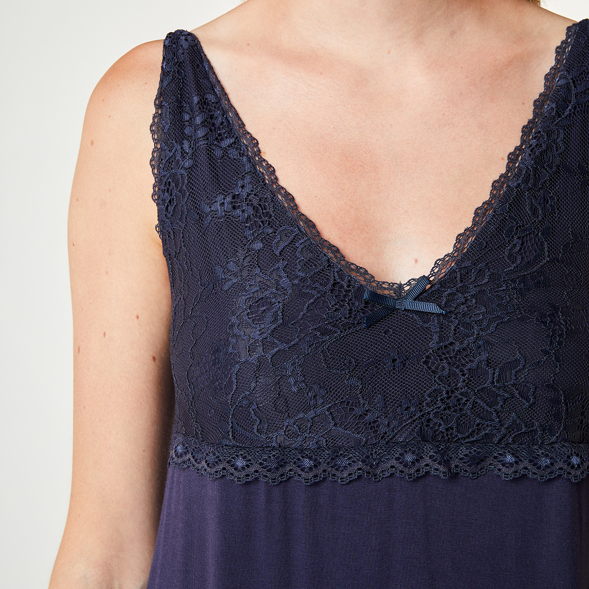 CCDK Jennifer Chemise natkjole, blå - 66270 - 6001 - Dark Navy