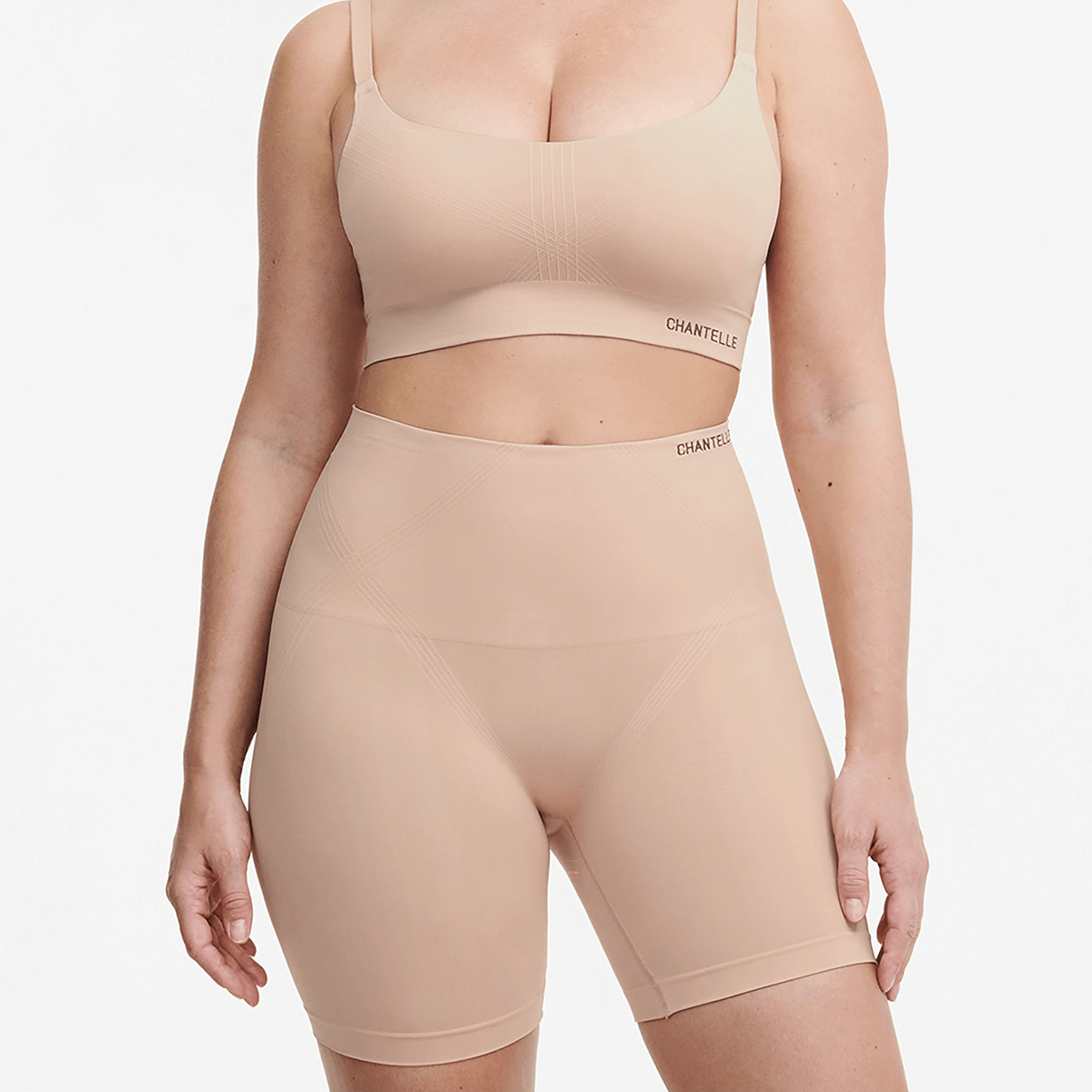 Chantelle Smooth Comfort Shapewear Biker shorts, nude - C10U40 - 00Q - Clay Nude