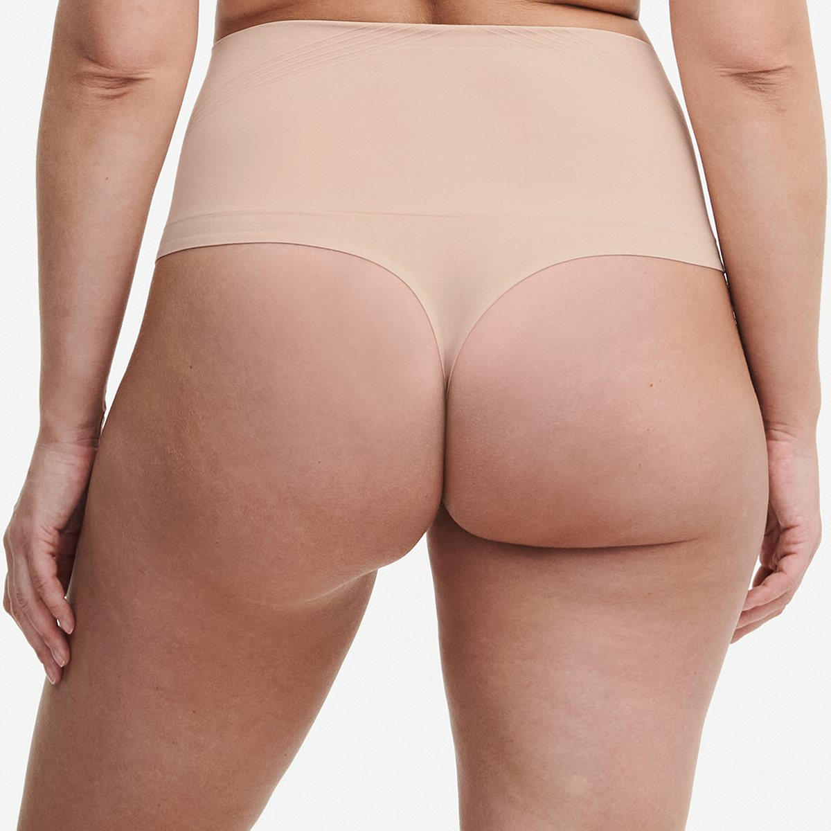 Chantelle Smooth Comfort Shapewear High-Waisted g-streng, nude - C10U90 - 00Q - Clay Nude