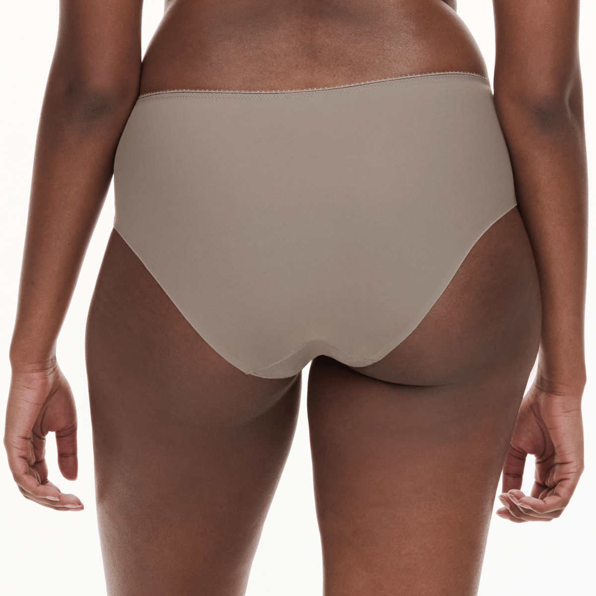 Chantelle Intrigue maxi trusse, grå - C13WC5 - 05G - Safari Grey