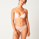 Chantelle Day to night BH med bøjle, beige - C15F60 - 01N - Golden Beige