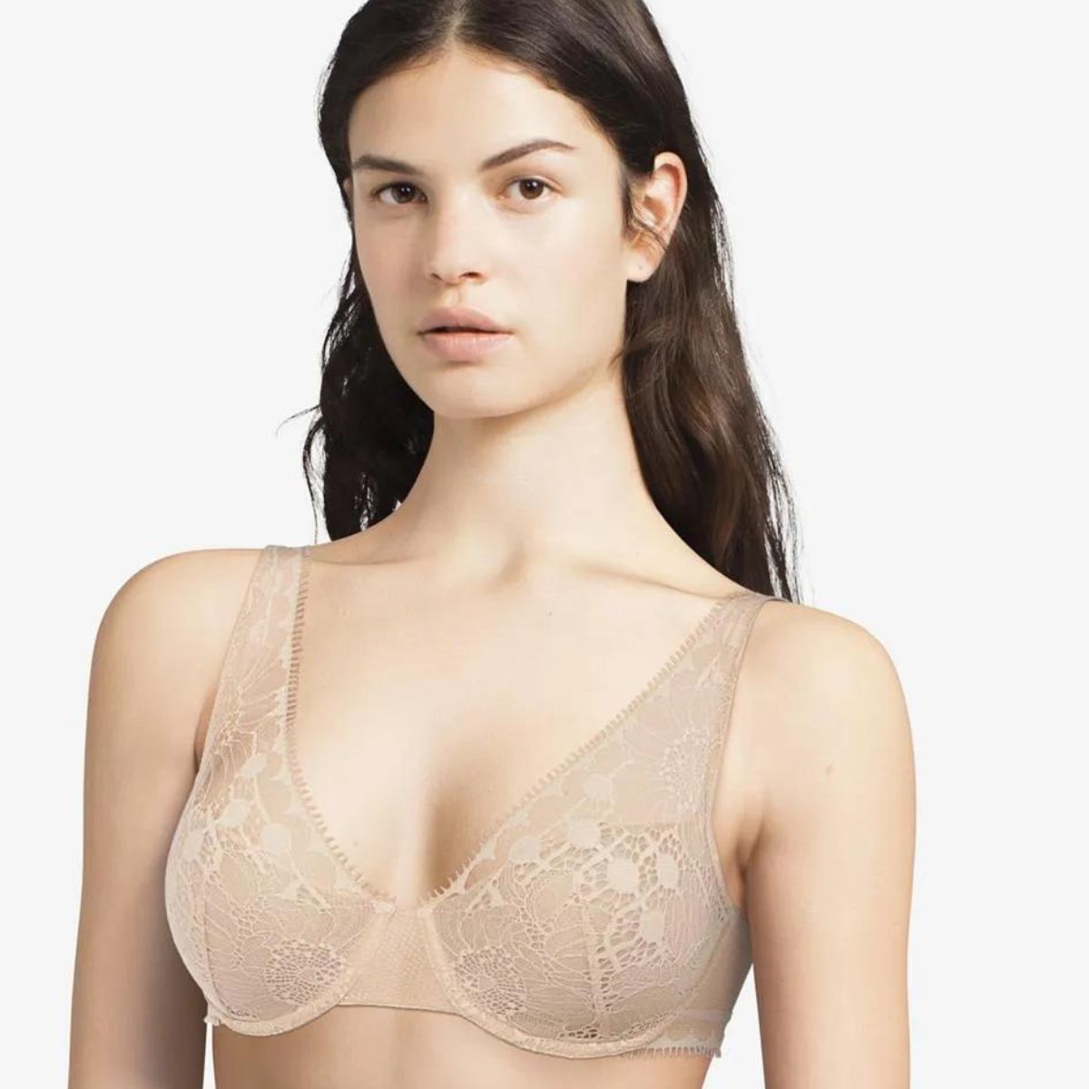 Chantelle Day to night BH med bøjle, beige - C15F70 - 01N - Golden Beige