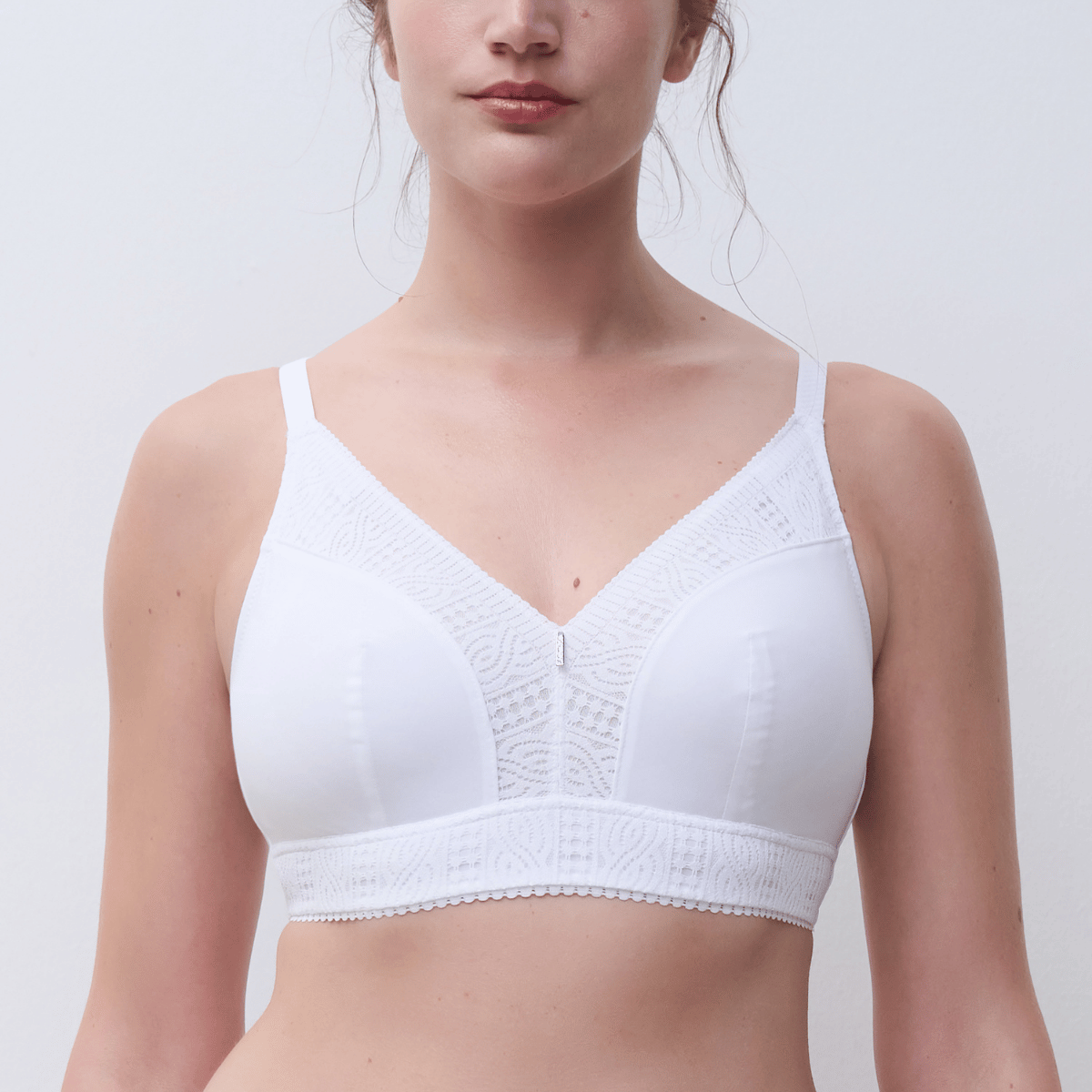 Chantelle EasyFeel Easy support BH uden bøjle, hvid - C915P0 - 010 - White