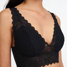 Chantelle EasyFeel Floral Touch BH uden bøjle, sort - C94270 - 011 - Black
