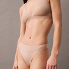 Calvin Klein Perfectly Fit g-streng, beige - LV00QF7820 - 7NS - Cedar