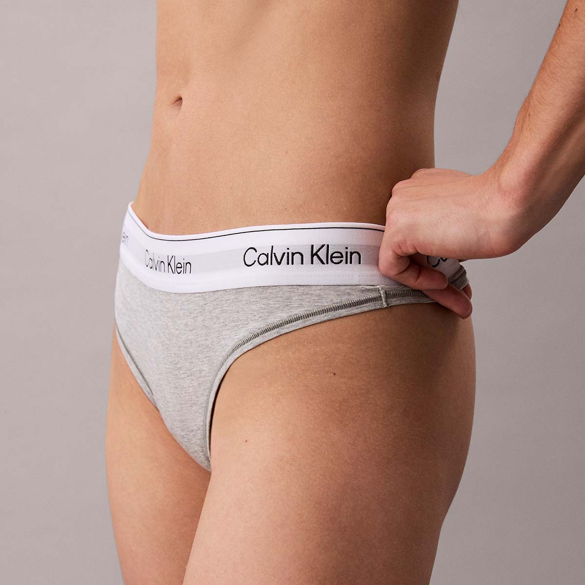 Calvin Klein Icon g-streng, grå - LV00QF8518 - P7A - Grey Heather