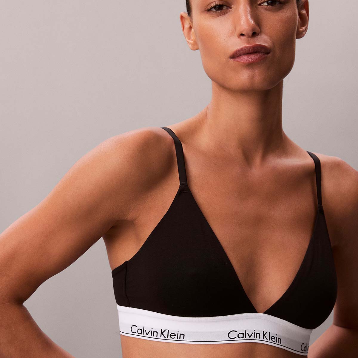 Calvin Klein Icon trekant BH, sort - LV00QF8498 - UB1 - Black