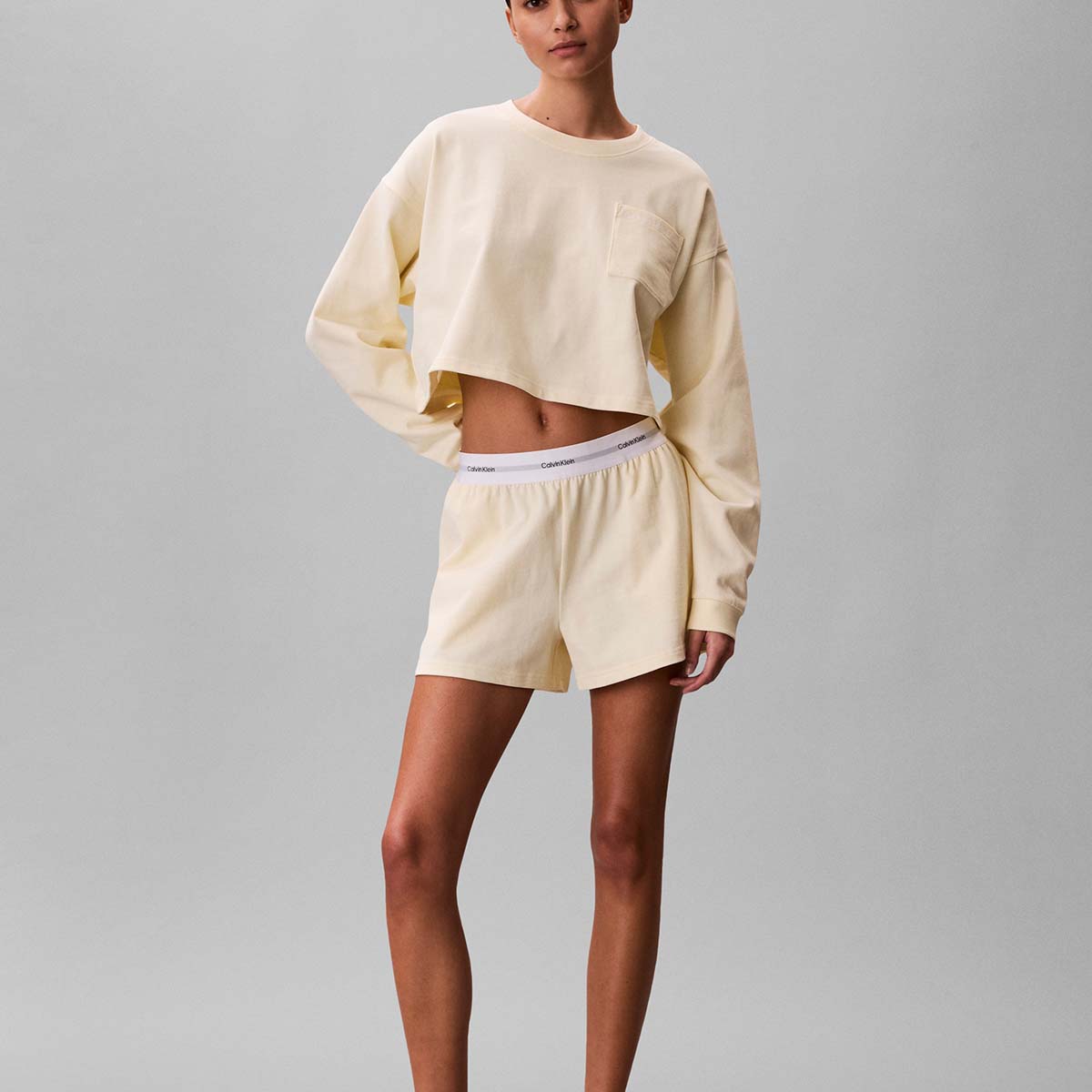 Calvin Klein Logo shorts, gul - LV00QS7517 - ZRK - Pear Sorbet