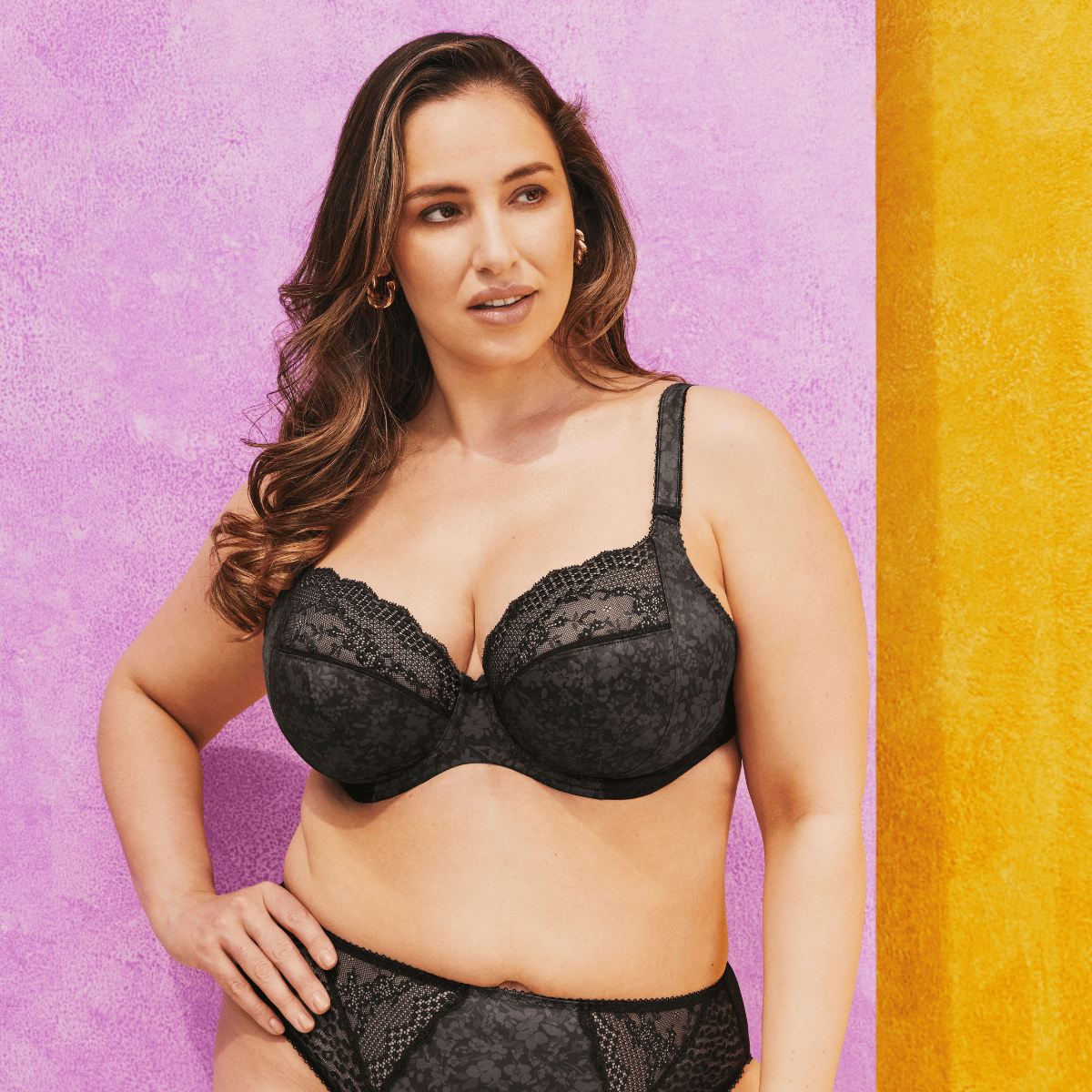 Elomi Lucie plunge BH, sort - EL4490 - BLK - Black