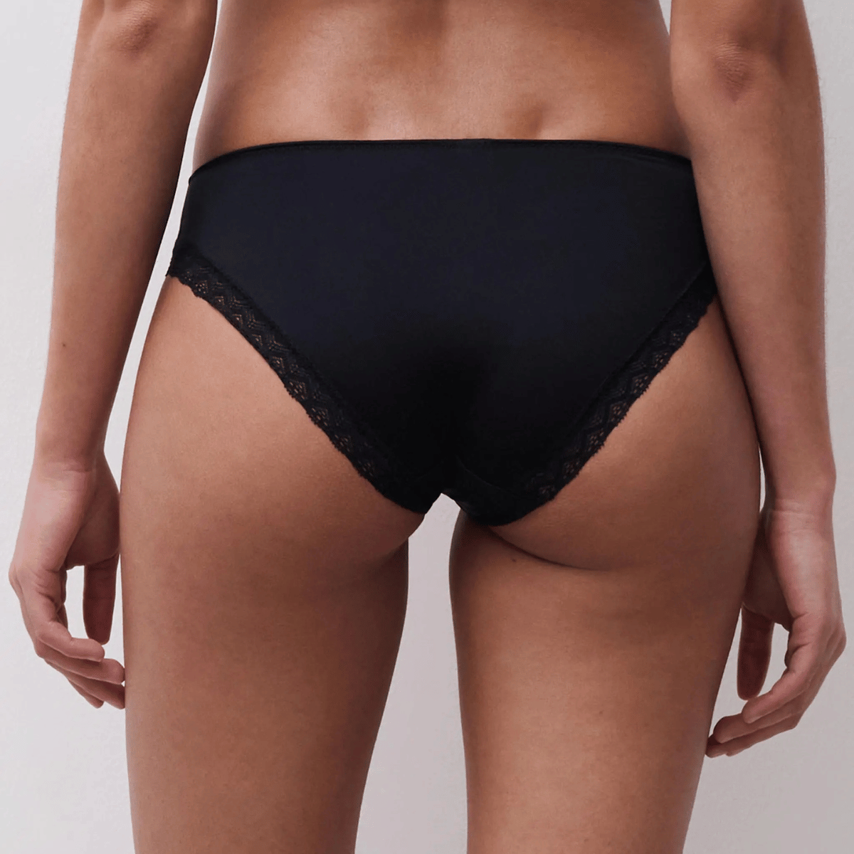 Femilet Emily tai trusse, sort - FA0230 - 011 - Black