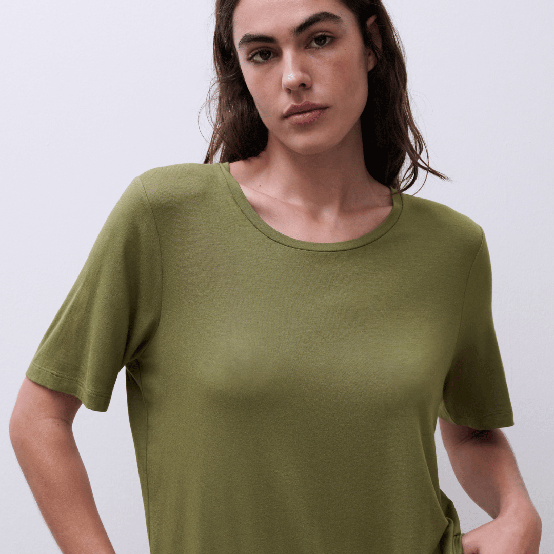 Femilet Yara nattrøje, grøn - FN7650 - A76 - Capulet Olive