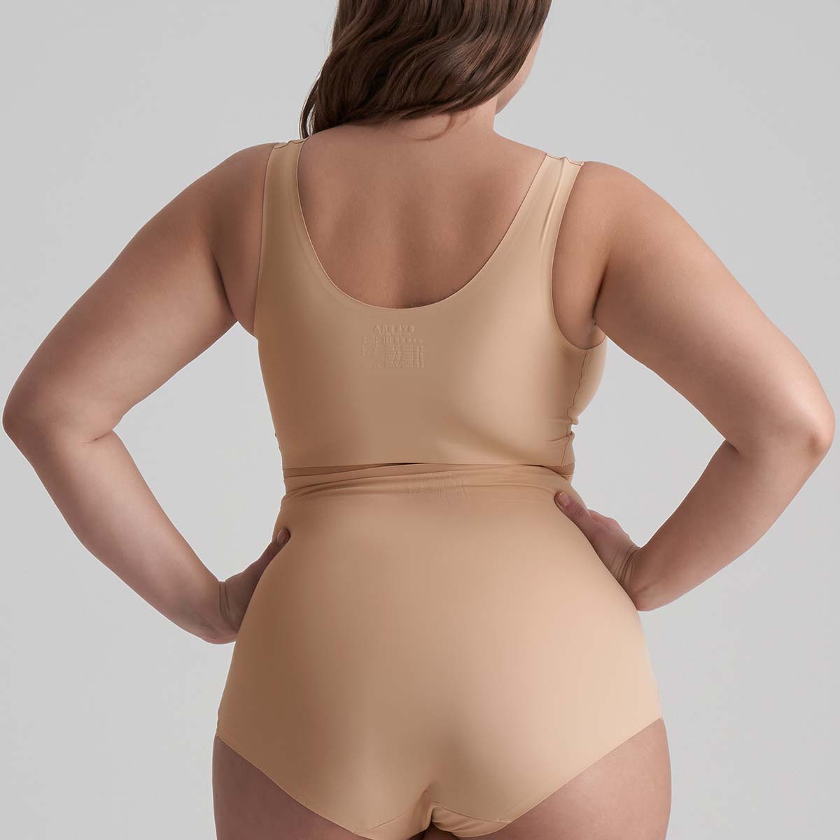 Bye Bra Invisible High Waist tai trusse, beige - INVHWB - Beige - Beige