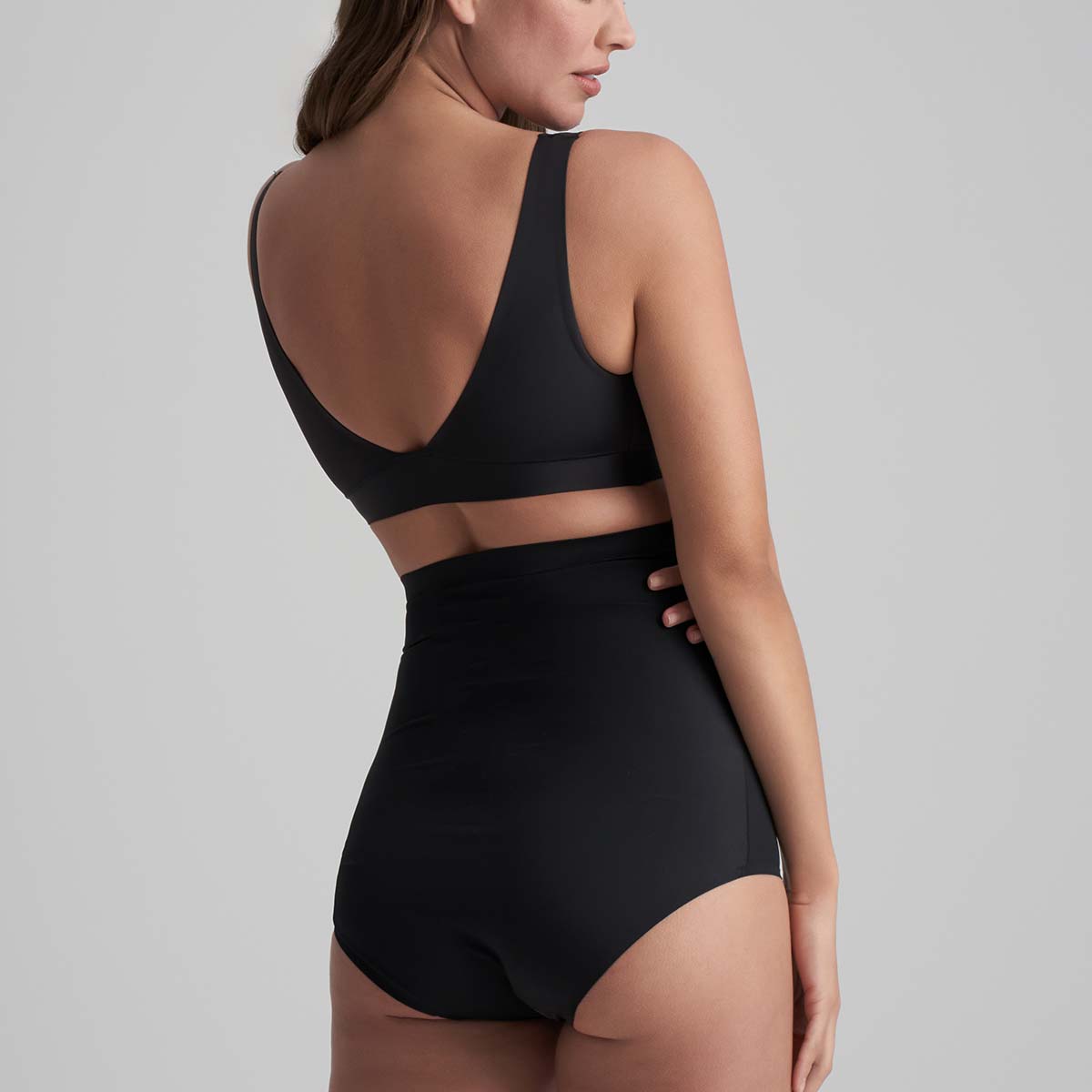 Bye Bra Invisible High Waist tai trusse, sort - INVHWB - Black - Black