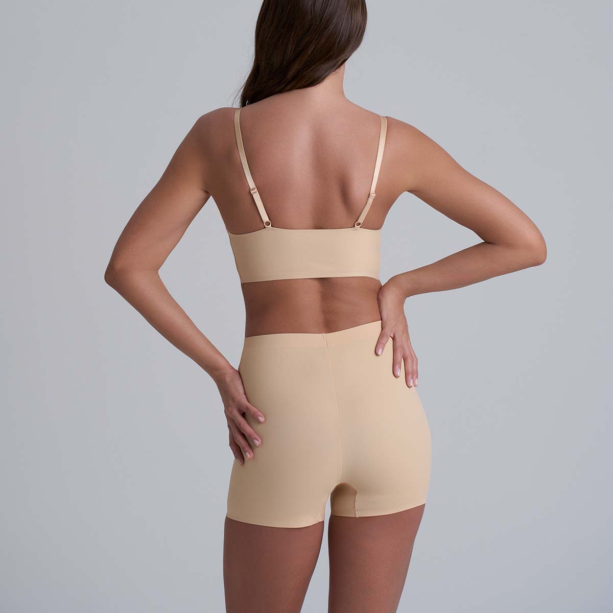 Bye Bra Invisible Shorty hipster trusse, beige - INVSHY - Beige - Beige