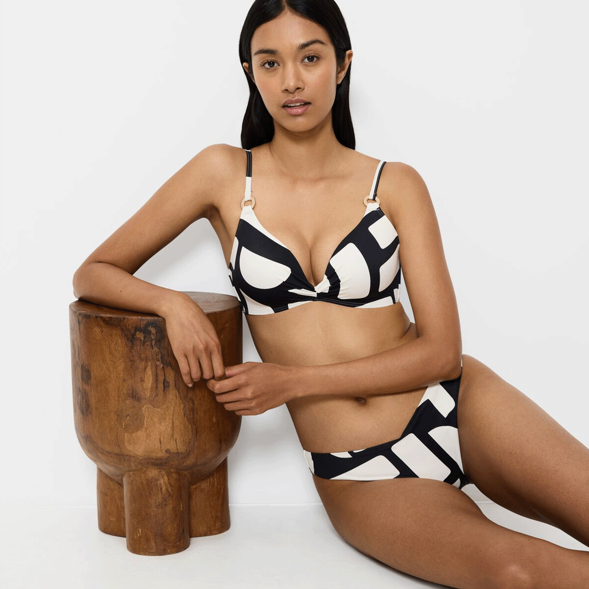 Triumph Summer Allure P 01 bikini top uden bøjle, multi - 10222239 - M016 - White - Dark Combination