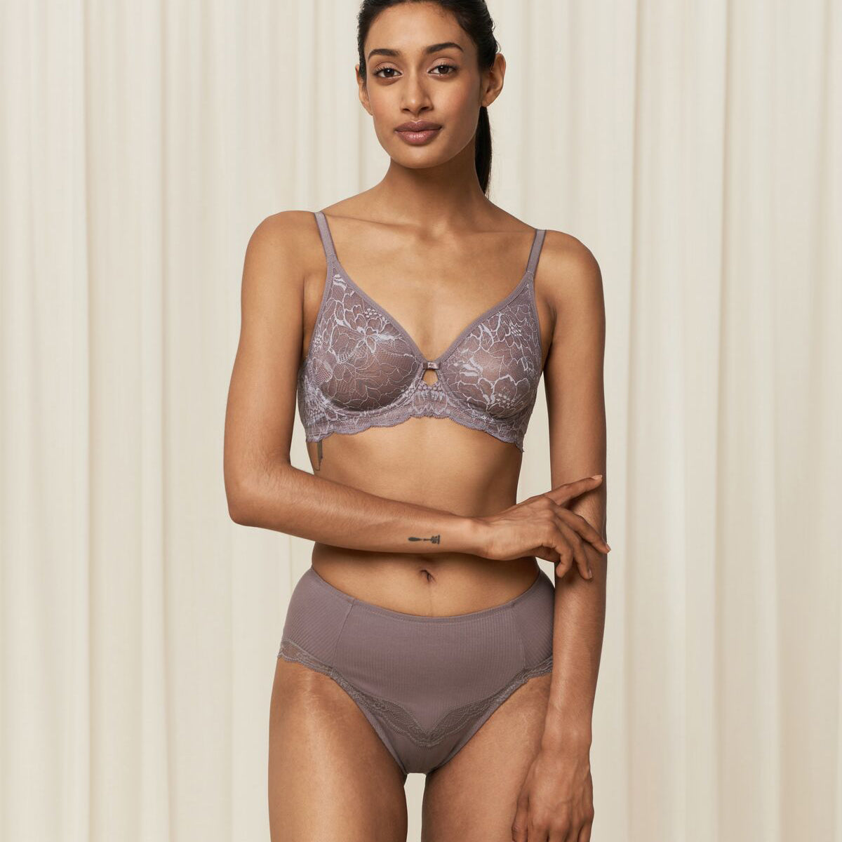 Triumph Amourette Charm W02 - Pigeon Grey - 10214458-3091
