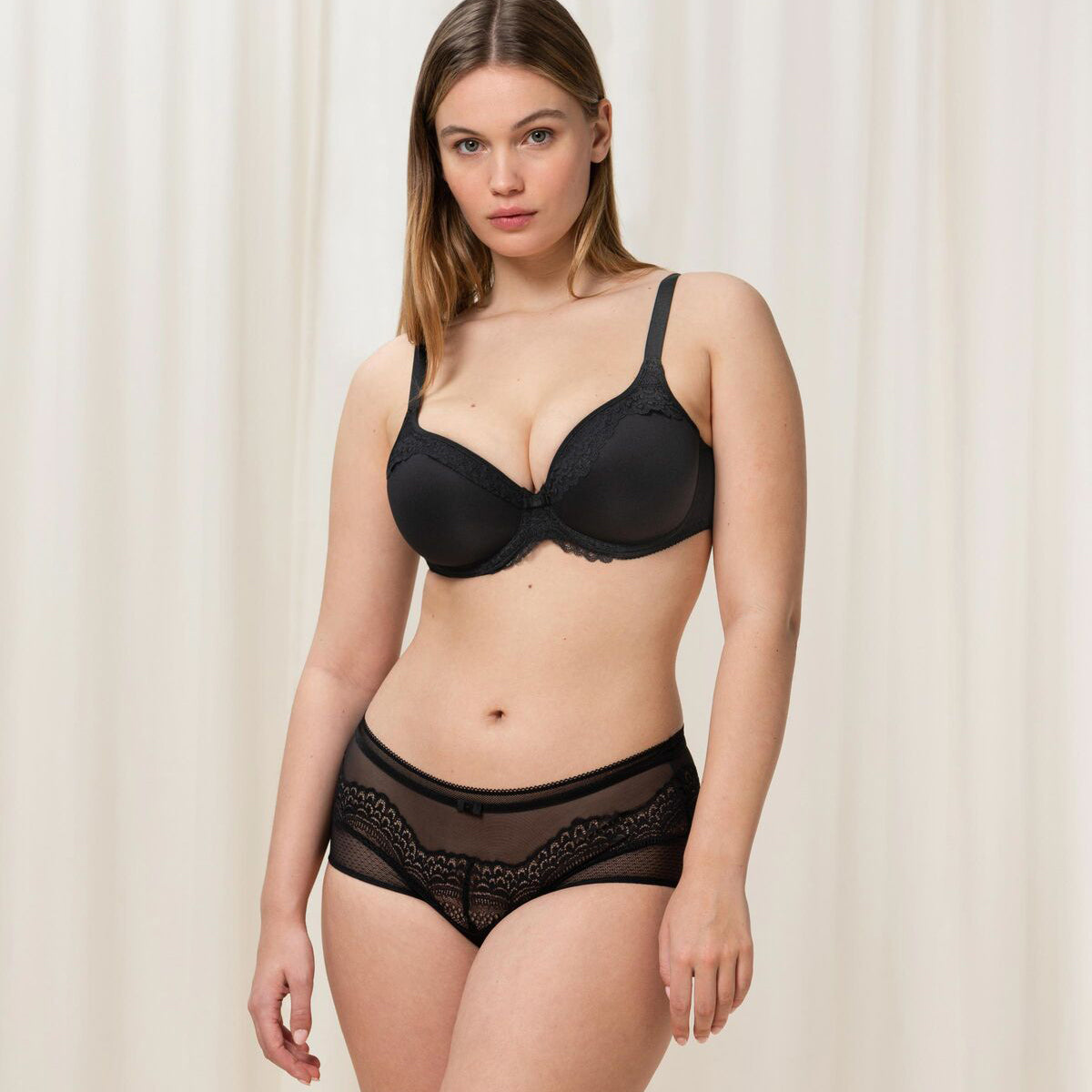 Triumph Beauty-Full Darling BH med bøjle, sort - 10157742 - 0004 - Black