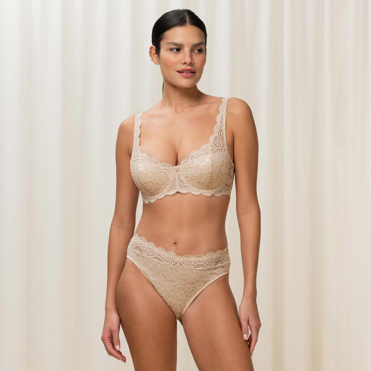 Triumph Amourette 300 WHP BH med bøjle, beige - 10166798 - 0026 - Nude