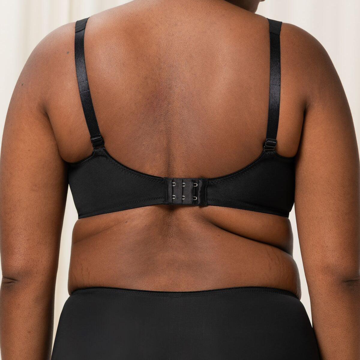 Triumph Essential W minimizer BH, sort - 10166830 - 0004 - Black