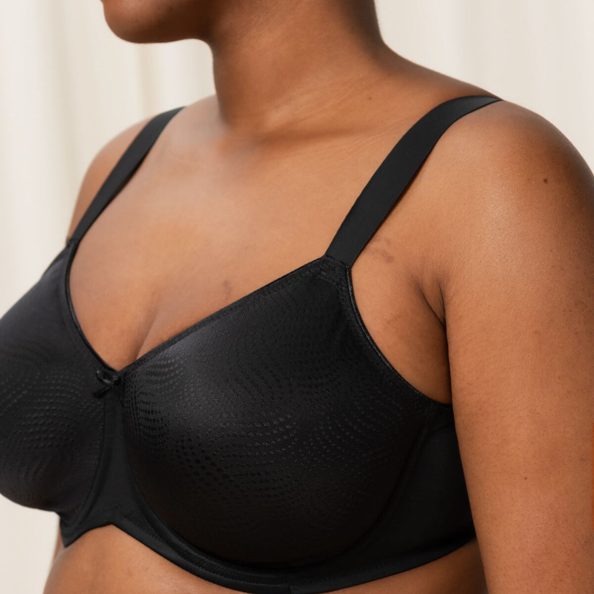 Triumph Essential W minimizer BH, sort - 10166830 - 0004 - Black