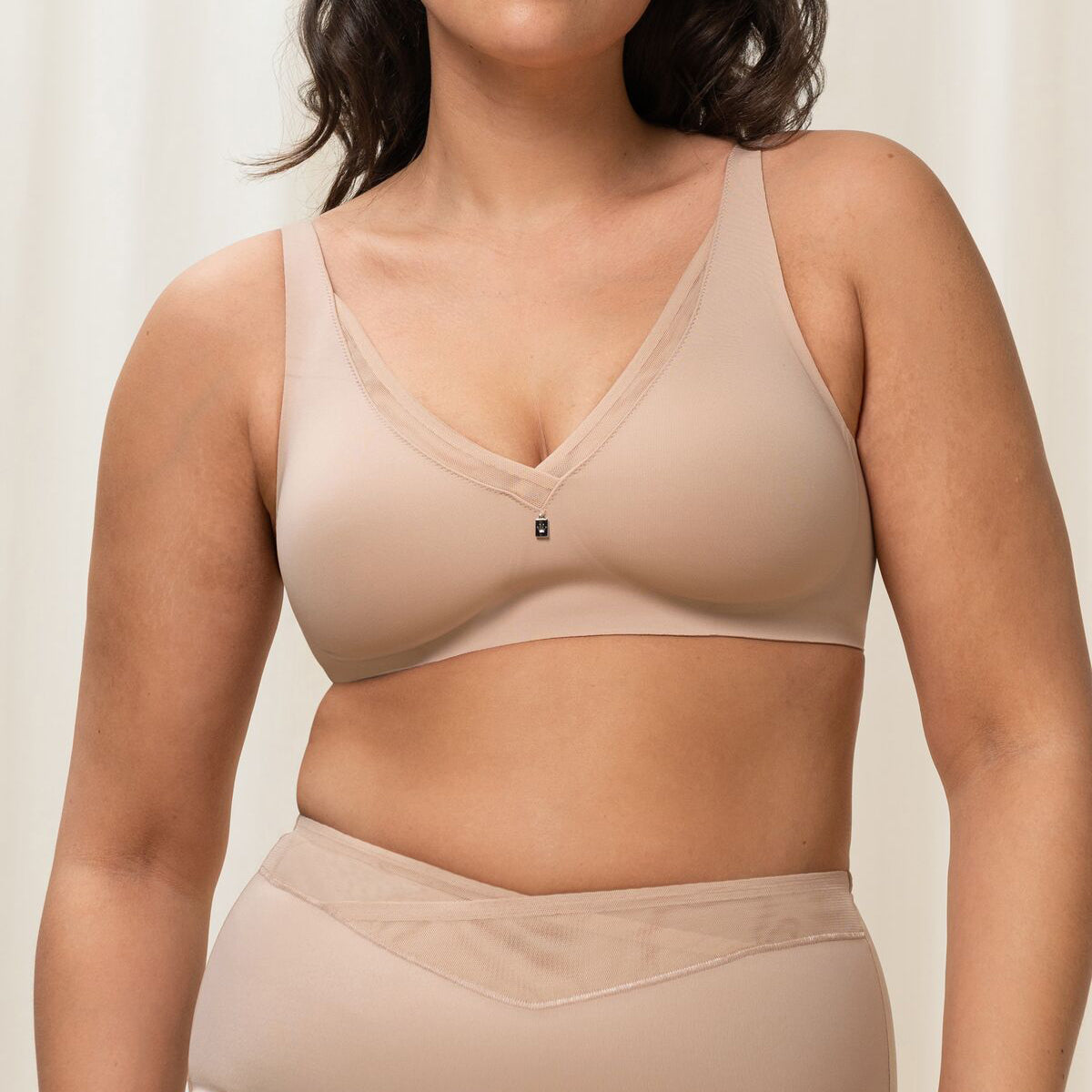 Triumph True Shape Sensation N01 minimizer BH, beige - 10207952 - 6106 - Smooth Skin