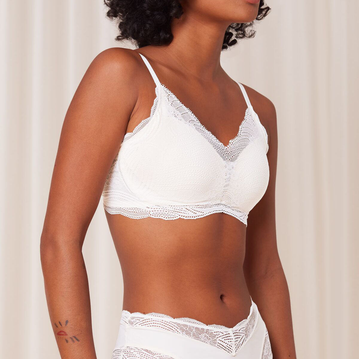 Triumph Lift Smart P BH uden bøjle, natural - 10215939 - 1595 - Ecru White