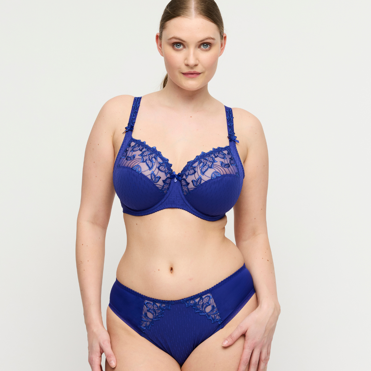 PrimaDonna Deauville tai trusse, blå - 0561815 - ICB - Iconic Blue