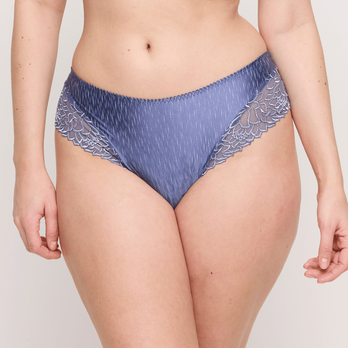 PrimaDonna Monterry g-streng, blå - 0663481 - NIS - Nightshadow Blue