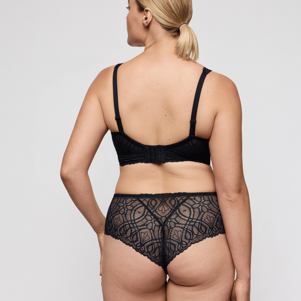 PrimaDonna Salerno g-streng, blå - 0663531 - MID - Midnight Blue