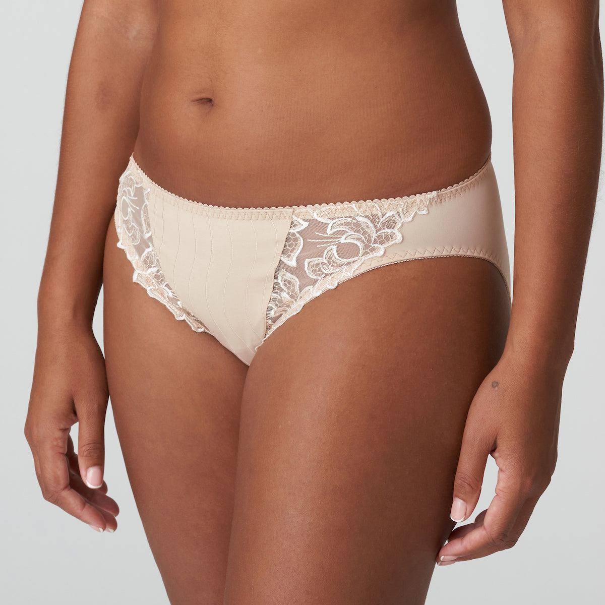 PrimaDonna Deauville tai trusse, beige - 0561810 - CAL - Caffe Latte