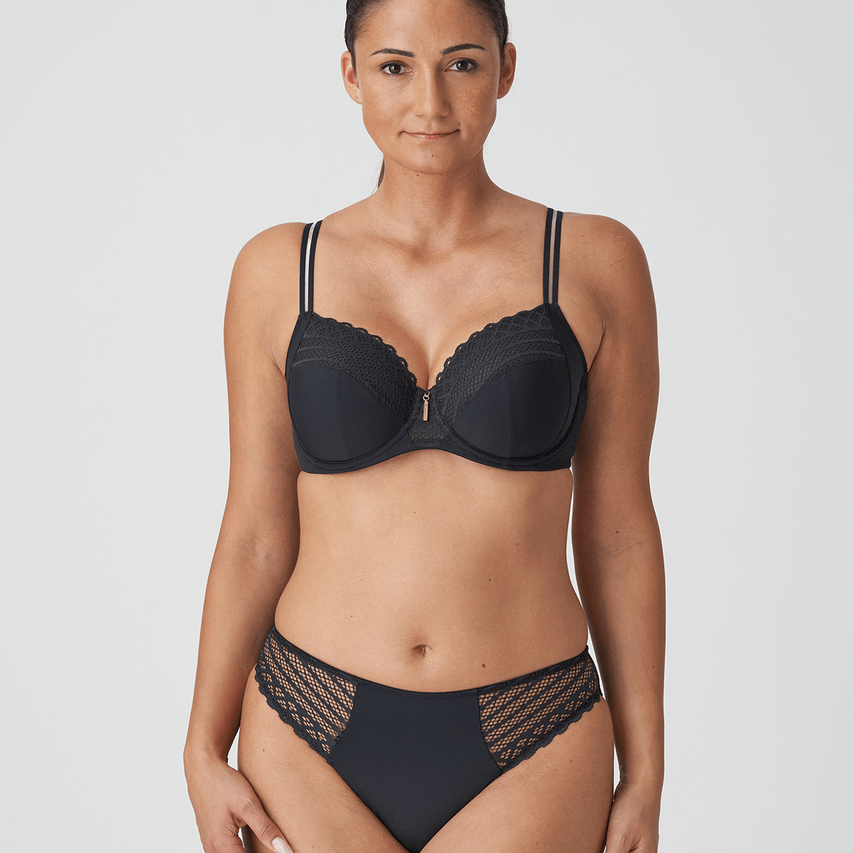PrimaDonna Twist East End BH med bøjle, sort - 0141930 - CHB - Charcoal