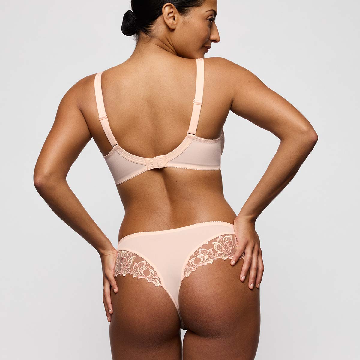 PrimaDonna Deauville g-streng, nude - 0661816 - VEN - Venus
