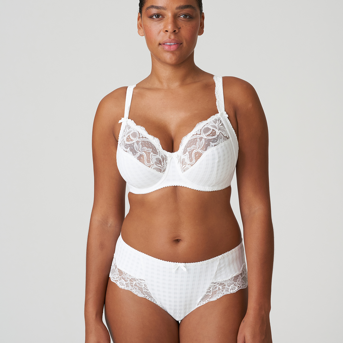 PrimaDonna Madison BH med bøjle, hvid - 0162120-21 - WIT - White