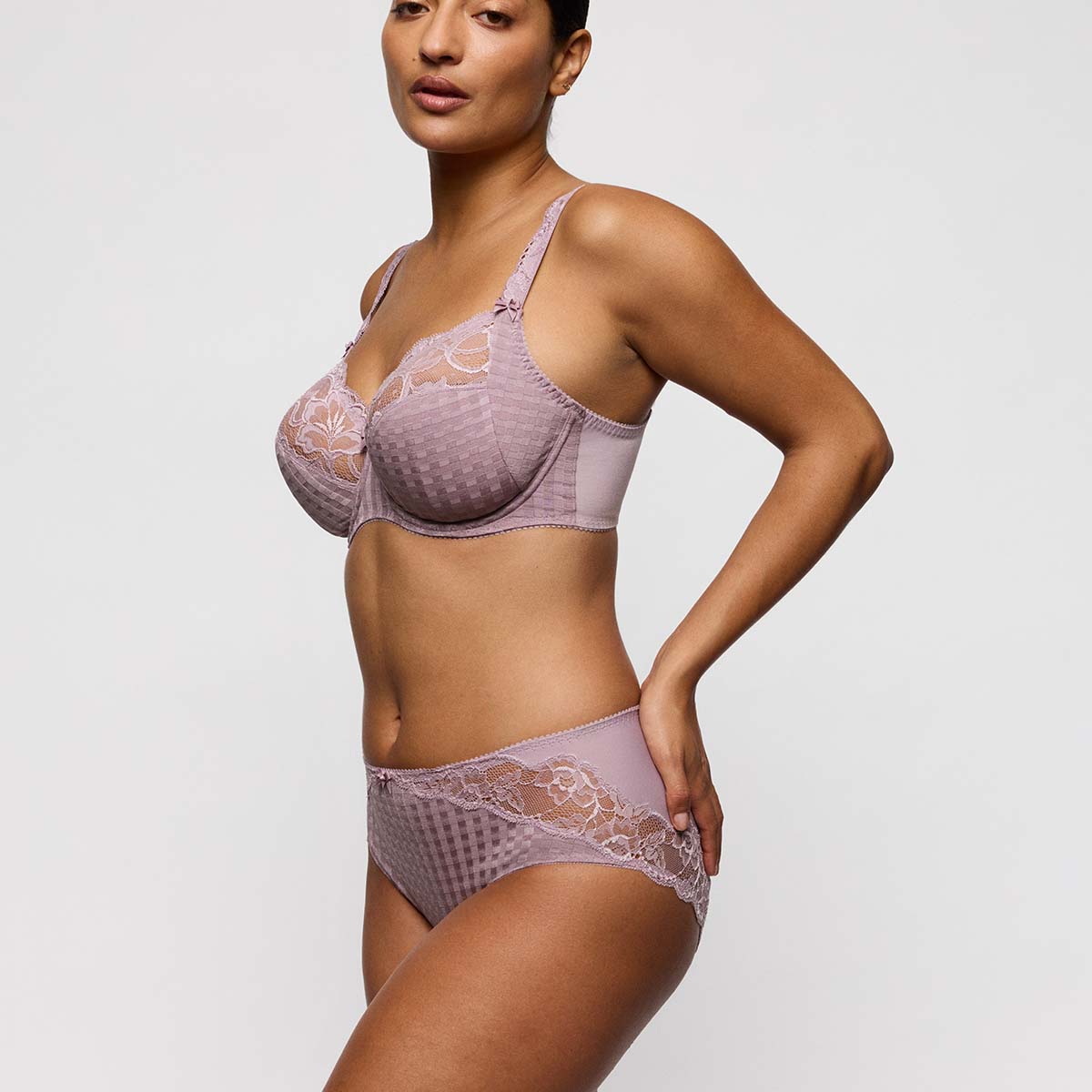 PrimaDonna Madison maxi trusse, lilla - 0562126 - SOF - Soft Sand