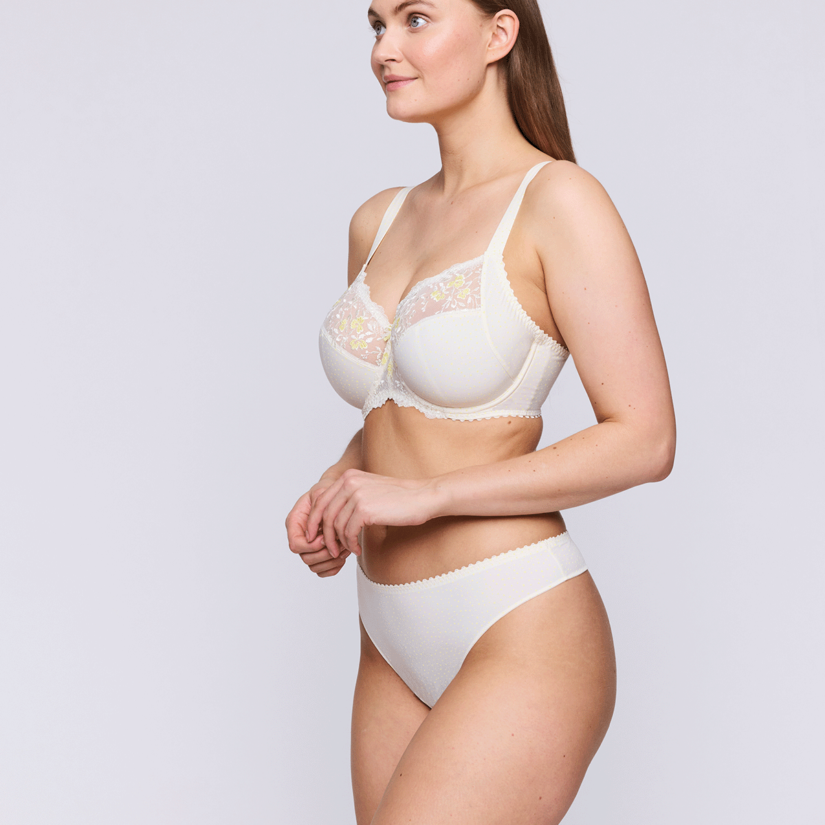 PrimaDonna Novaro g-streng, creme - 0663520 - VIG - Vintage Natural
