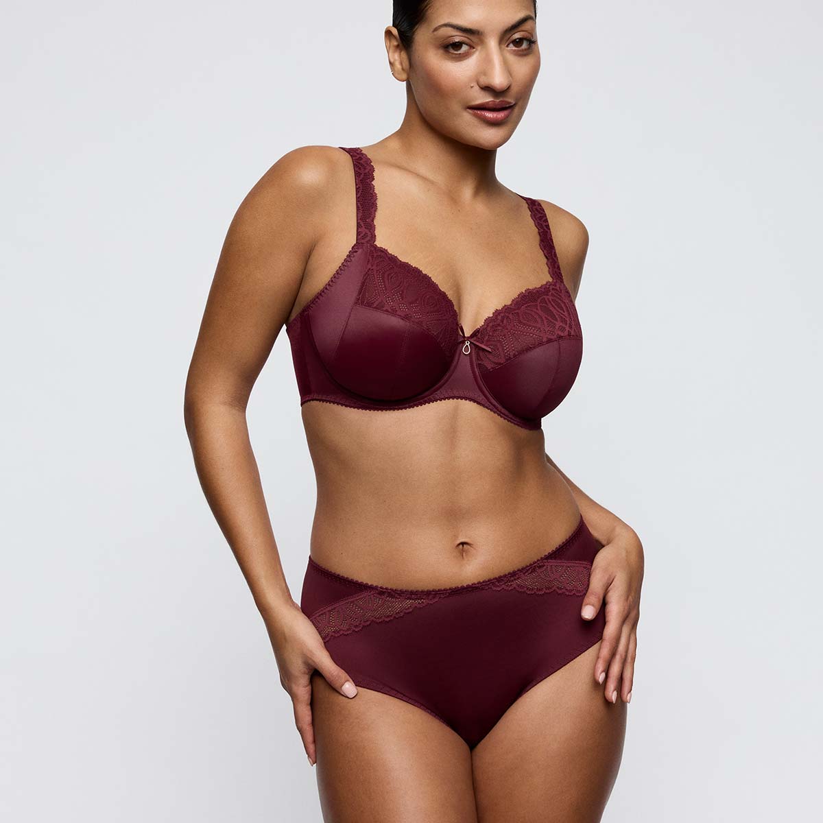 PrimaDonna Salerno maxi trusse, bordeaux - 0563531 - EVR - Evening Red