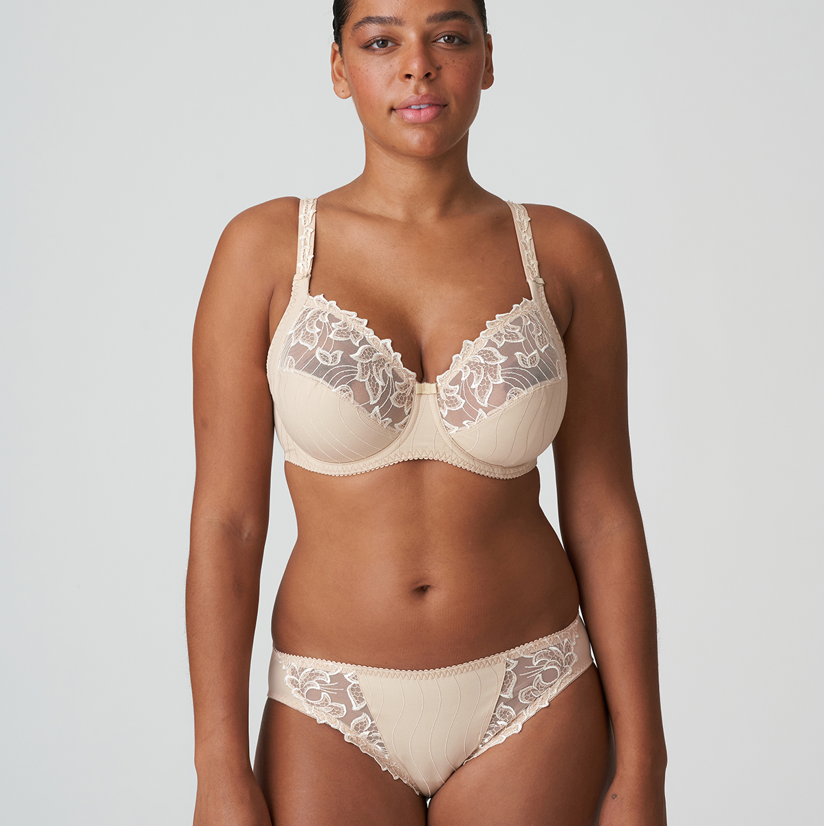 PrimaDonna Deauville tai trusse, beige - 0561810 - CAL - Caffe Latte